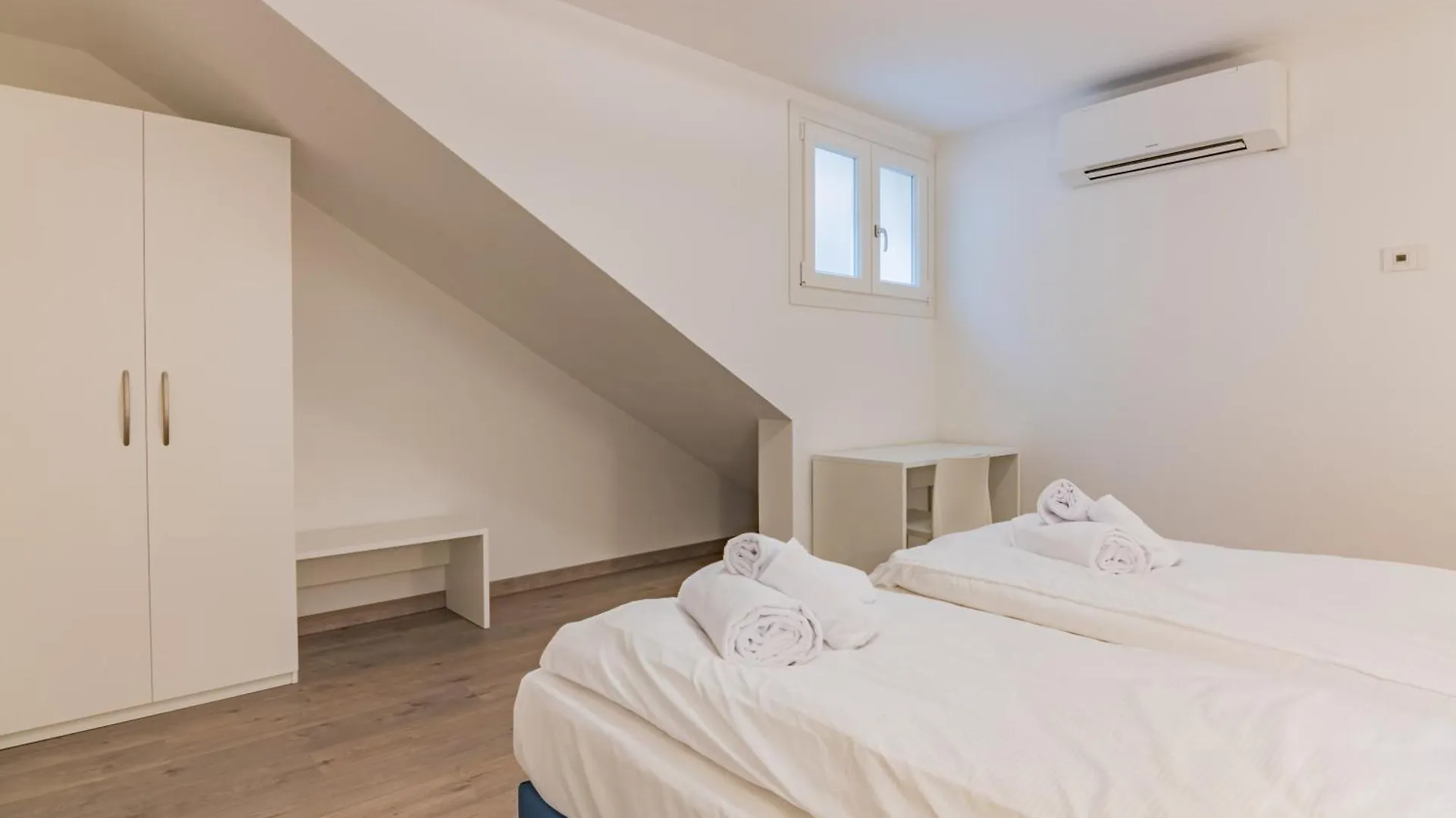 Villa Dei Venti - Menaggino Apartment By Curtiaffitti Pianello Del Lario Italia